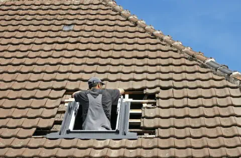 Pose de velux - Briançonnet